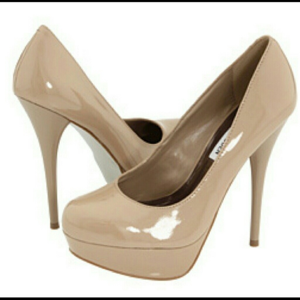 Steve Madden Patent Leather Blush Pumps